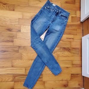 Gap True Skinny Jeans